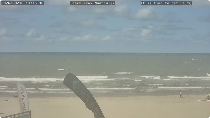Beeld van de webcam van BeachBreak Noordwijk, uitzicht op de break